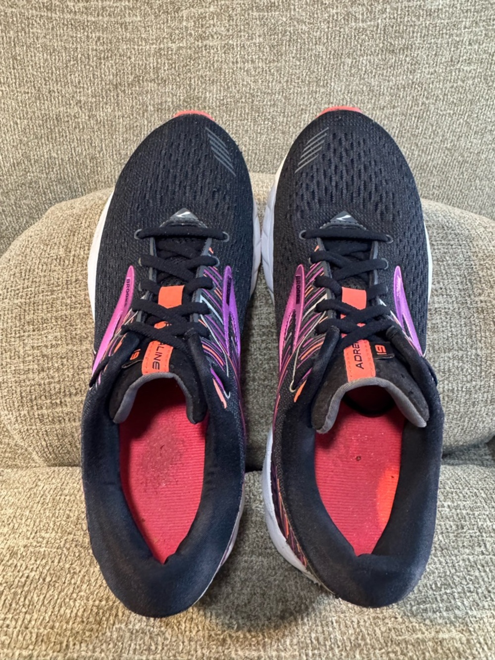 Brooks Adrenaline GTS 19 Women’s Running Shoes Black Purple and Coral Size 9 - Picture 5 of 11